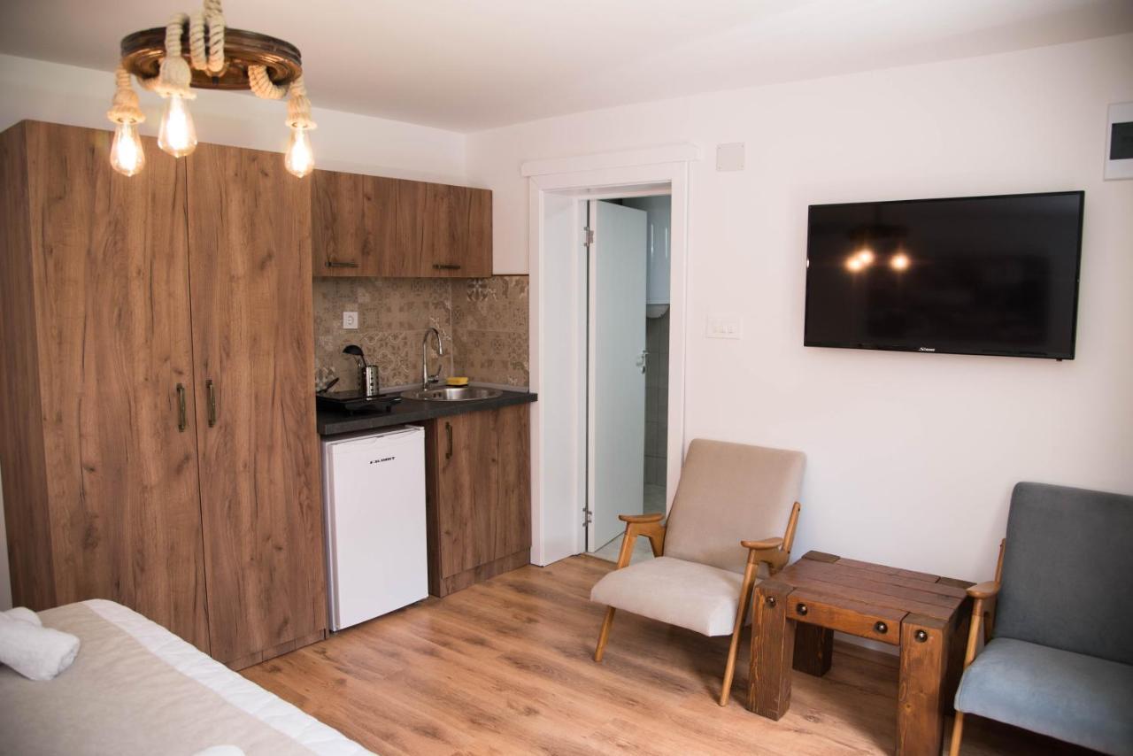 Guest House La Baja Ohri Dış mekan fotoğraf