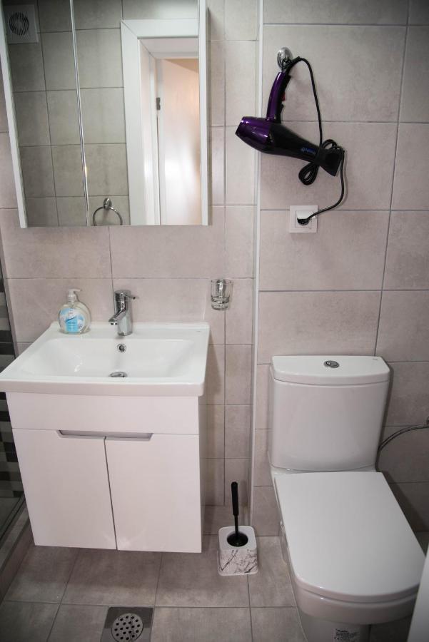 Guest House La Baja Ohri Dış mekan fotoğraf