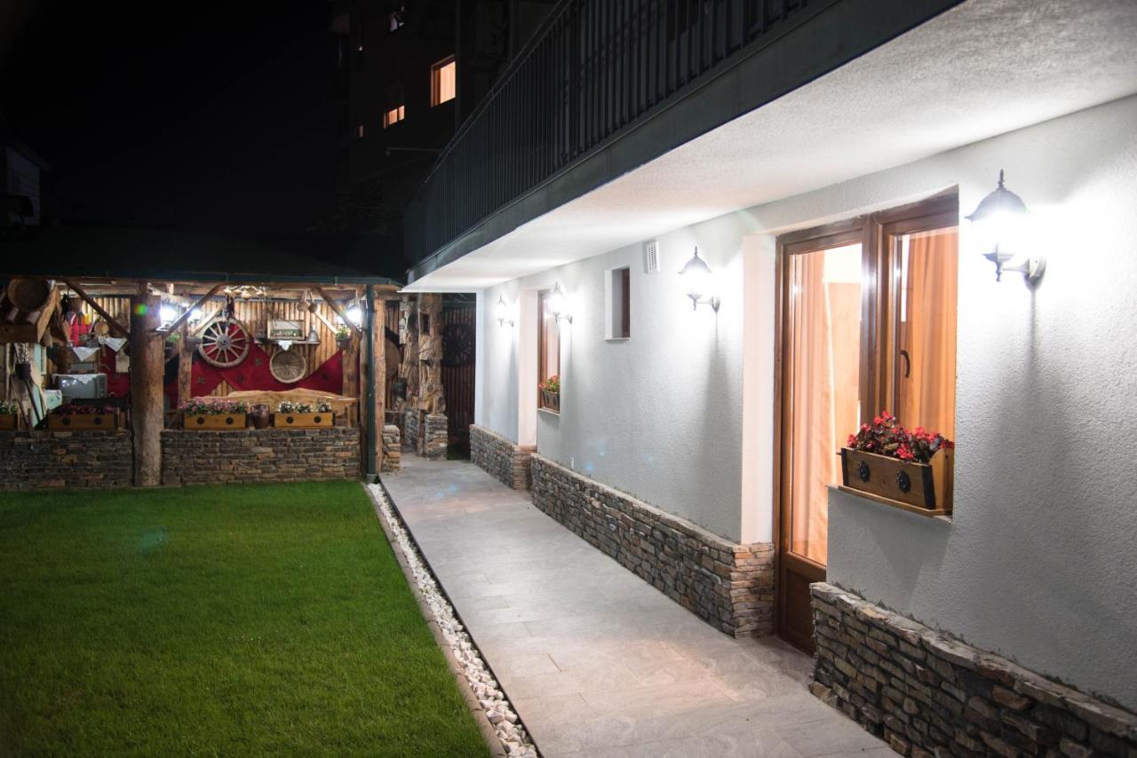Guest House La Baja Ohri Dış mekan fotoğraf