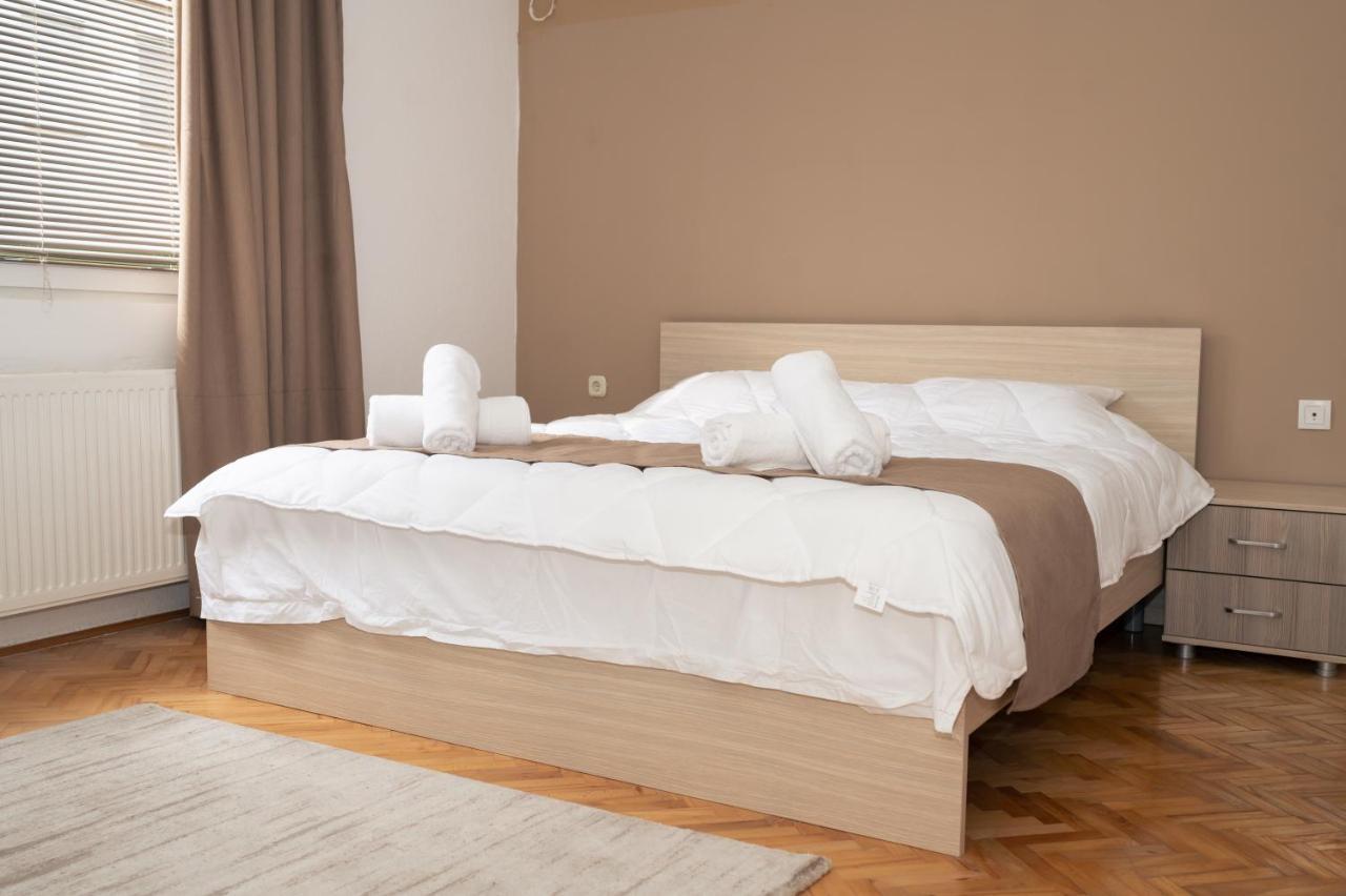 Guest House La Baja Ohri Dış mekan fotoğraf